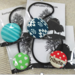 樹林(きりん) くるみボタンのヘアゴム